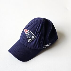 Reebok NFL Authentic Sideline New England Patriots Hat Cap Navy Stretch Fit OSFA